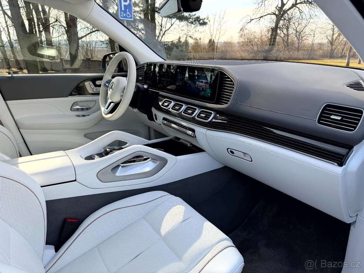 2024 Mercedes-Benz GL - 15