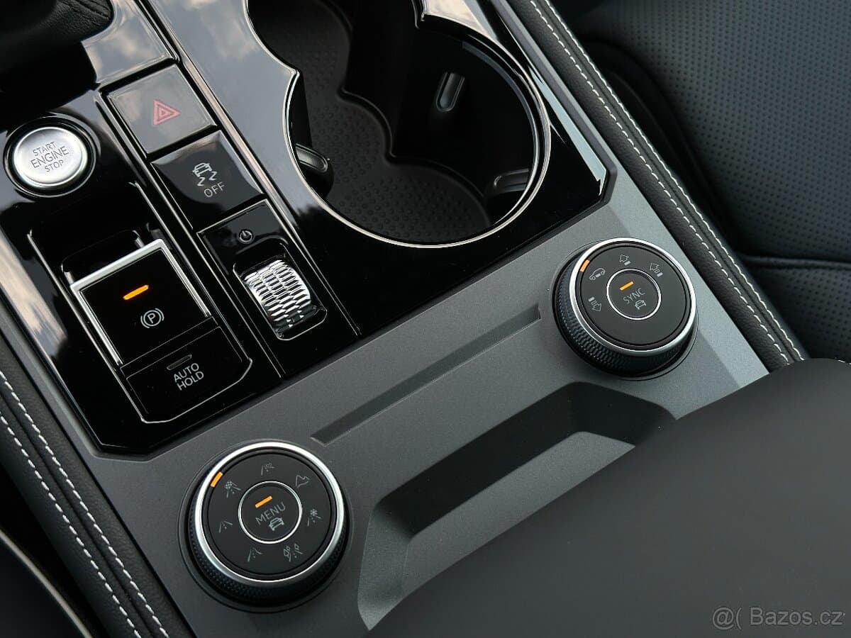 2026 Volkswagen TOUAREG - 15