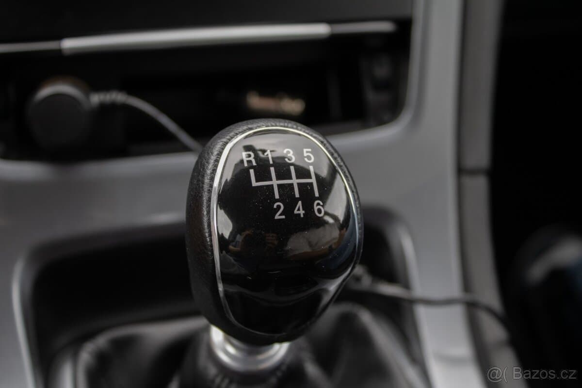 2012 Ford MONDEO - 15