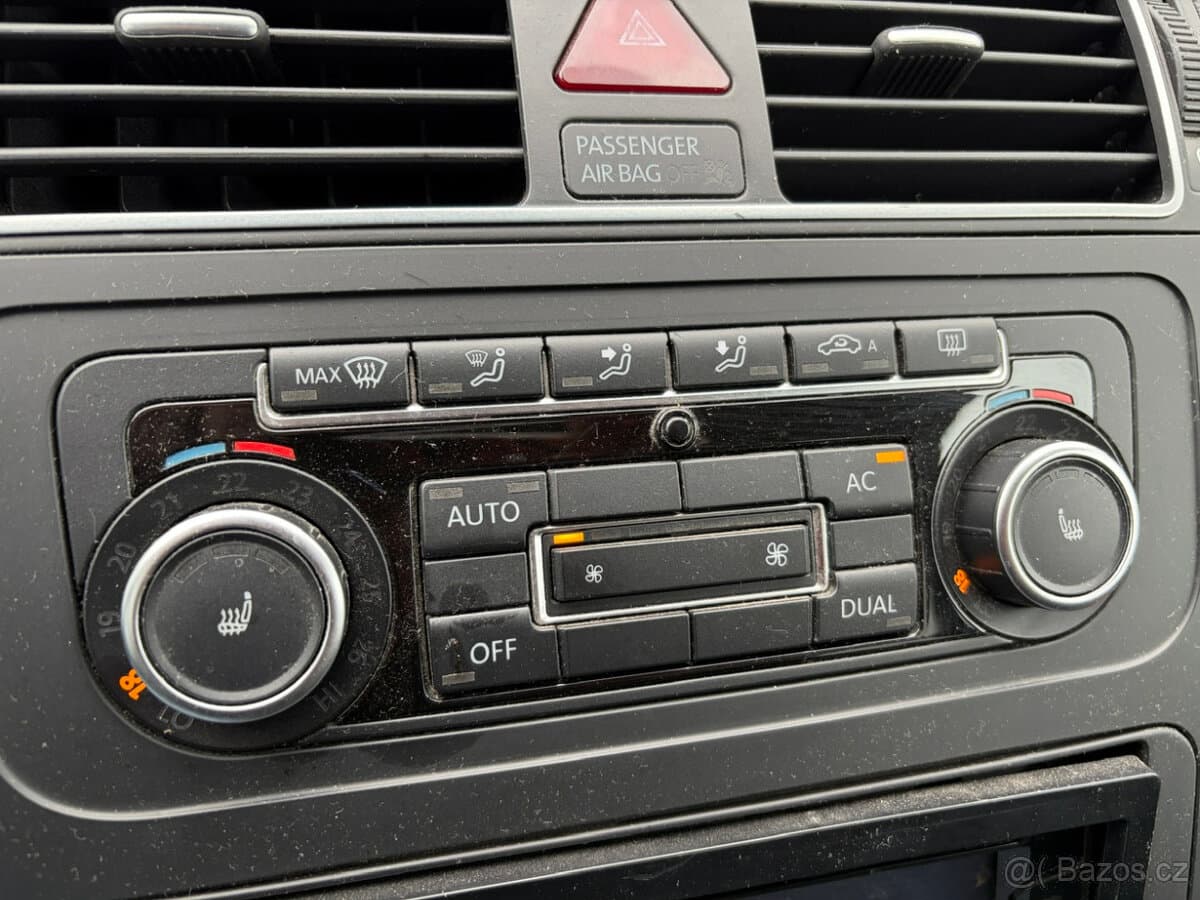 2011 Volkswagen TOURAN - 15