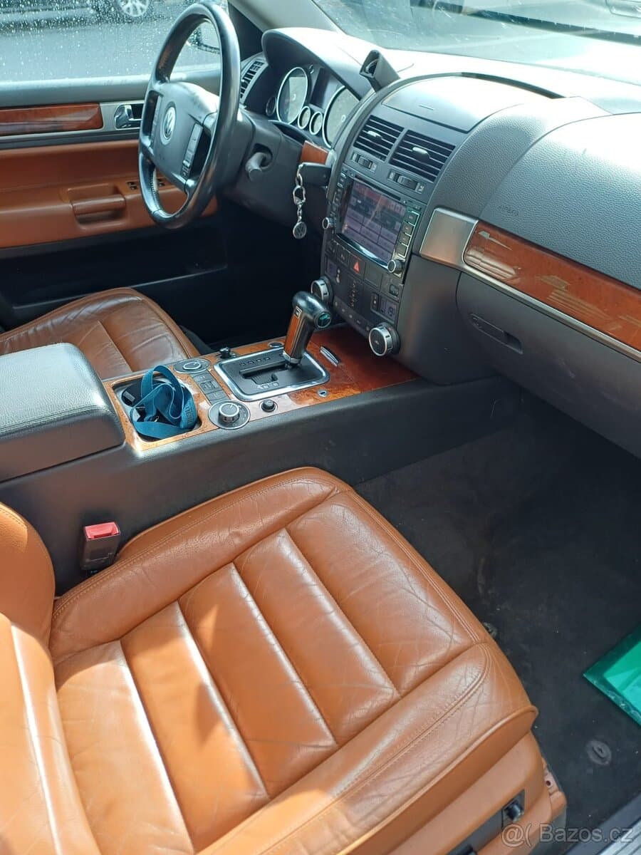 2004 Volkswagen TOUAREG - 15
