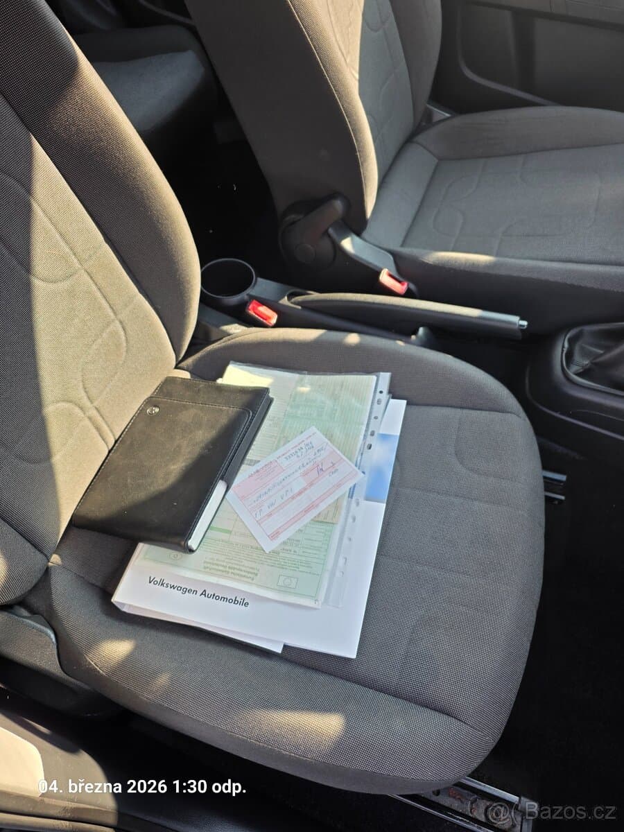2013 Volkswagen UP! - 15