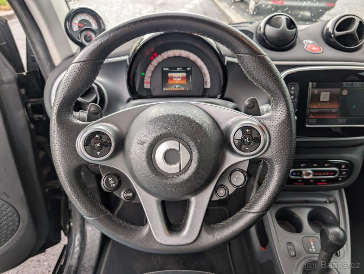 2016 Smart FORTWO - 15