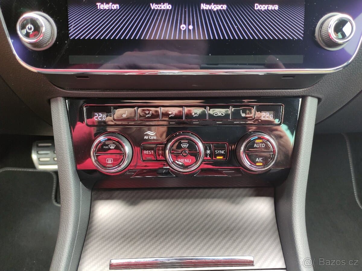 2020 Škoda SUPERB - 15