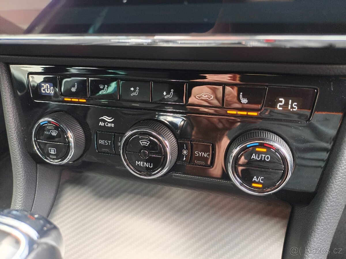2022 Škoda SUPERB - 15