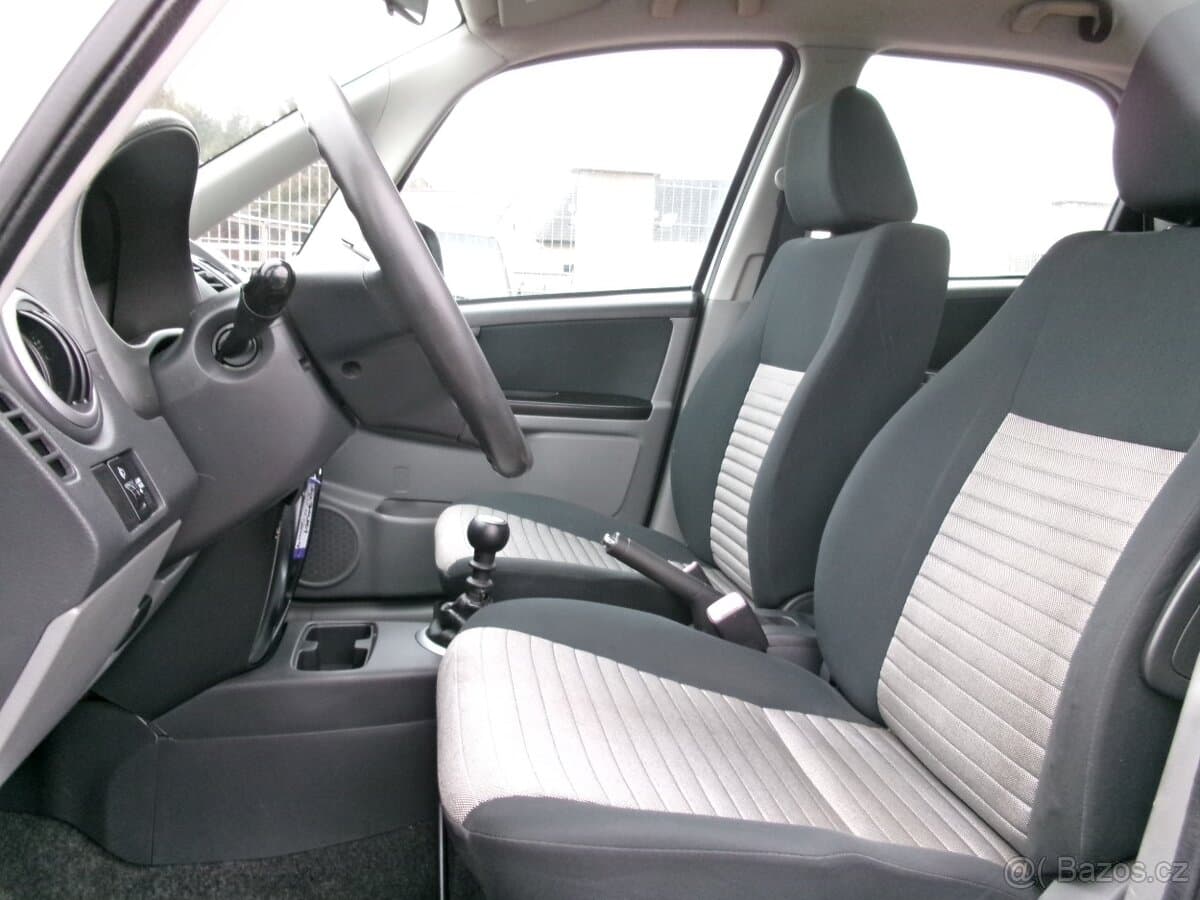 2009 Suzuki SX4 - 15