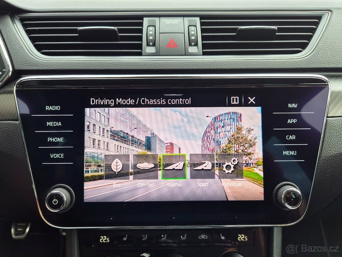 2020 Škoda SUPERB - 15