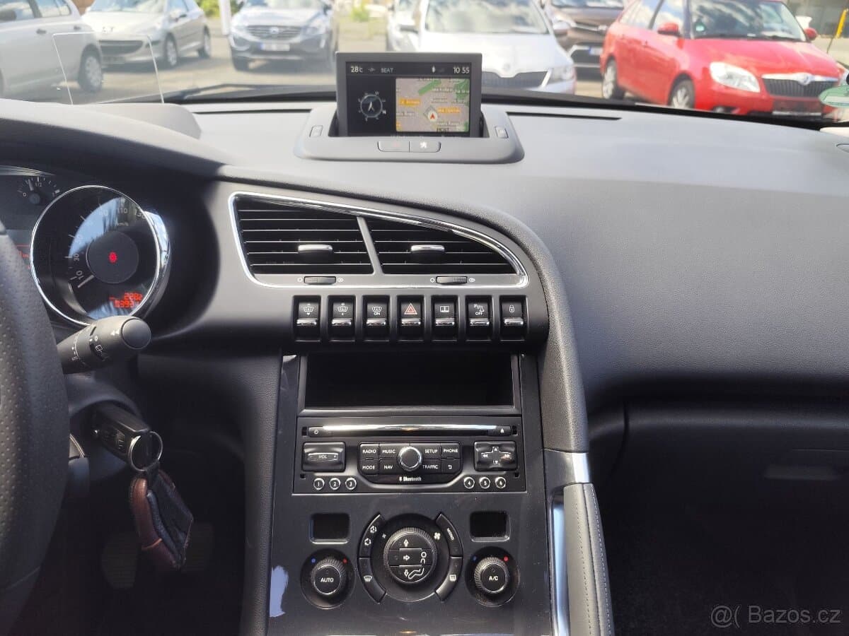 2015 Peugeot 3008 - 15