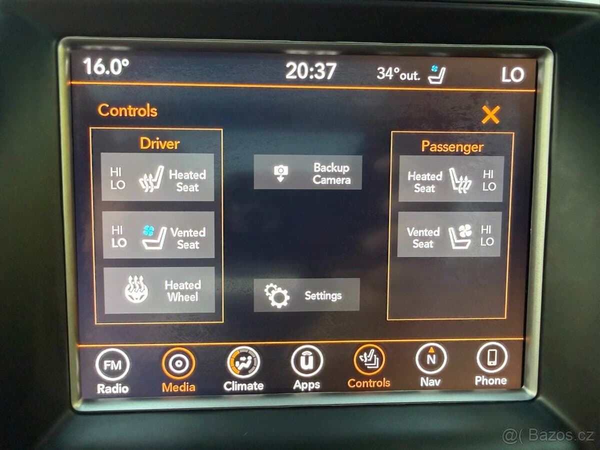 2019 Jeep CHEROKEE - 15