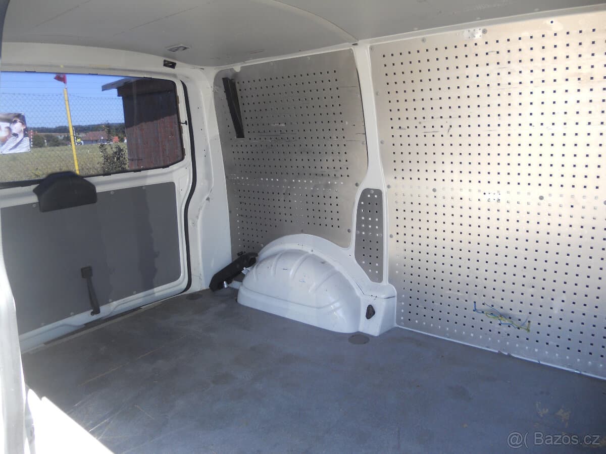 2009 Volkswagen TRANSPORTER - 15