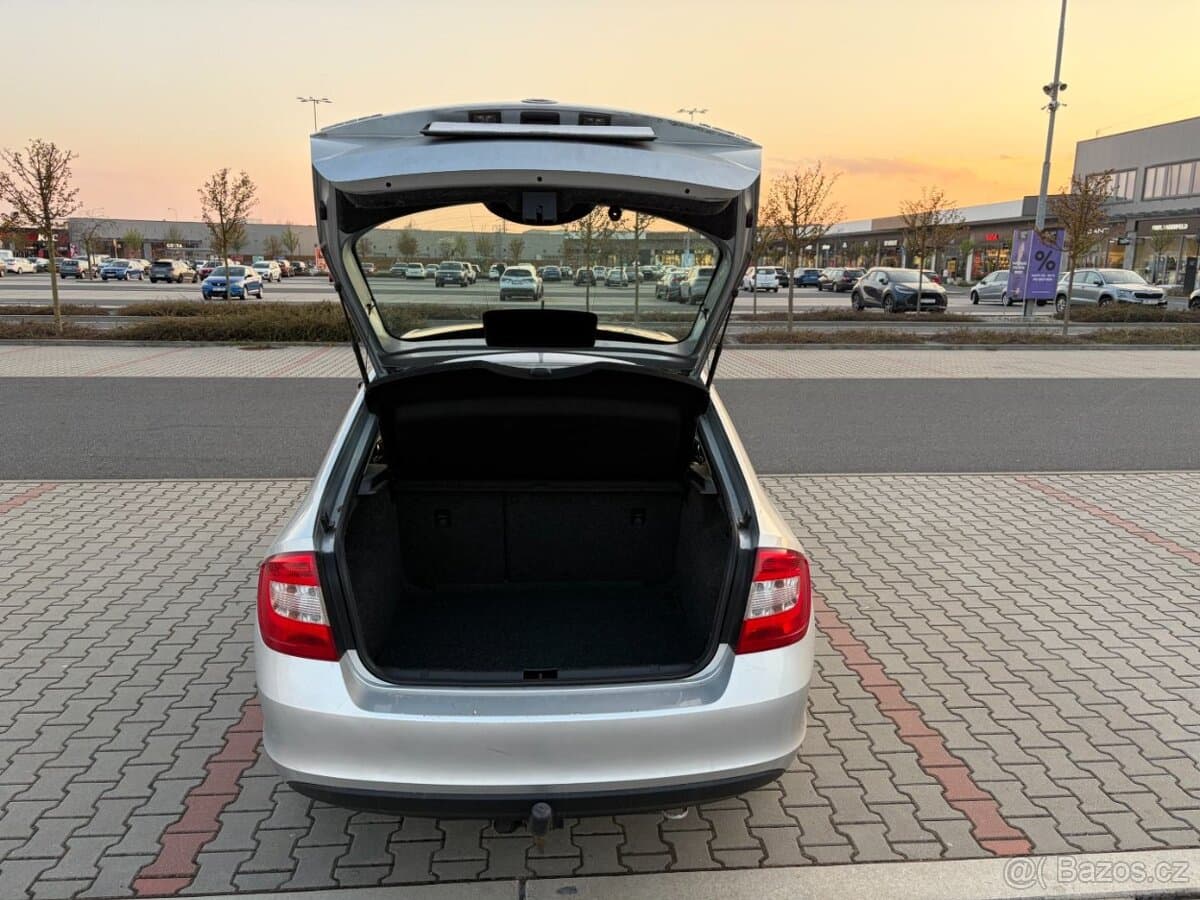 2016 Škoda RAPID - 15