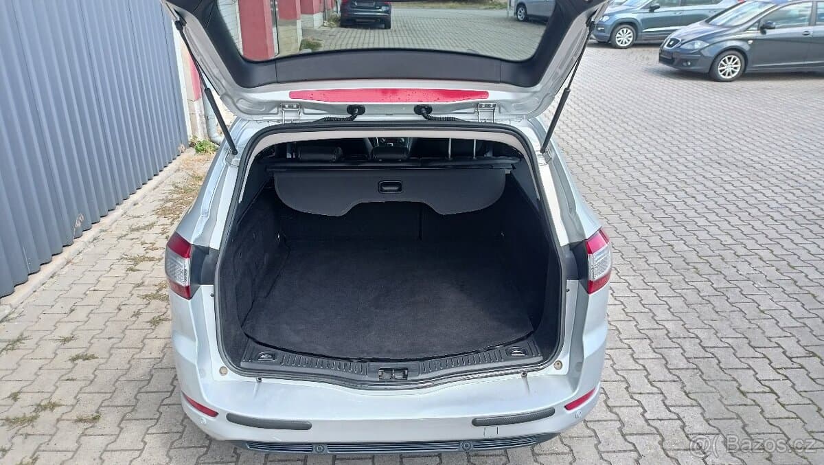 2010 Ford MONDEO - 15