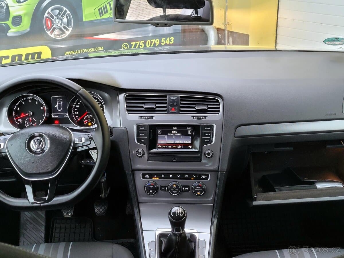 2015 Volkswagen GOLF - 15