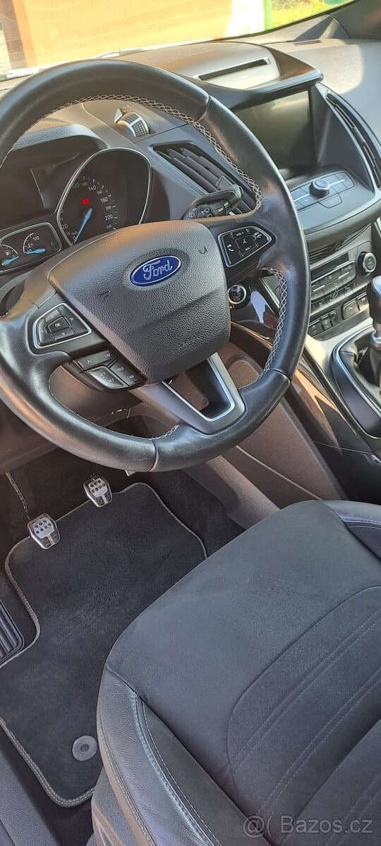2017 Ford KUGA - 15