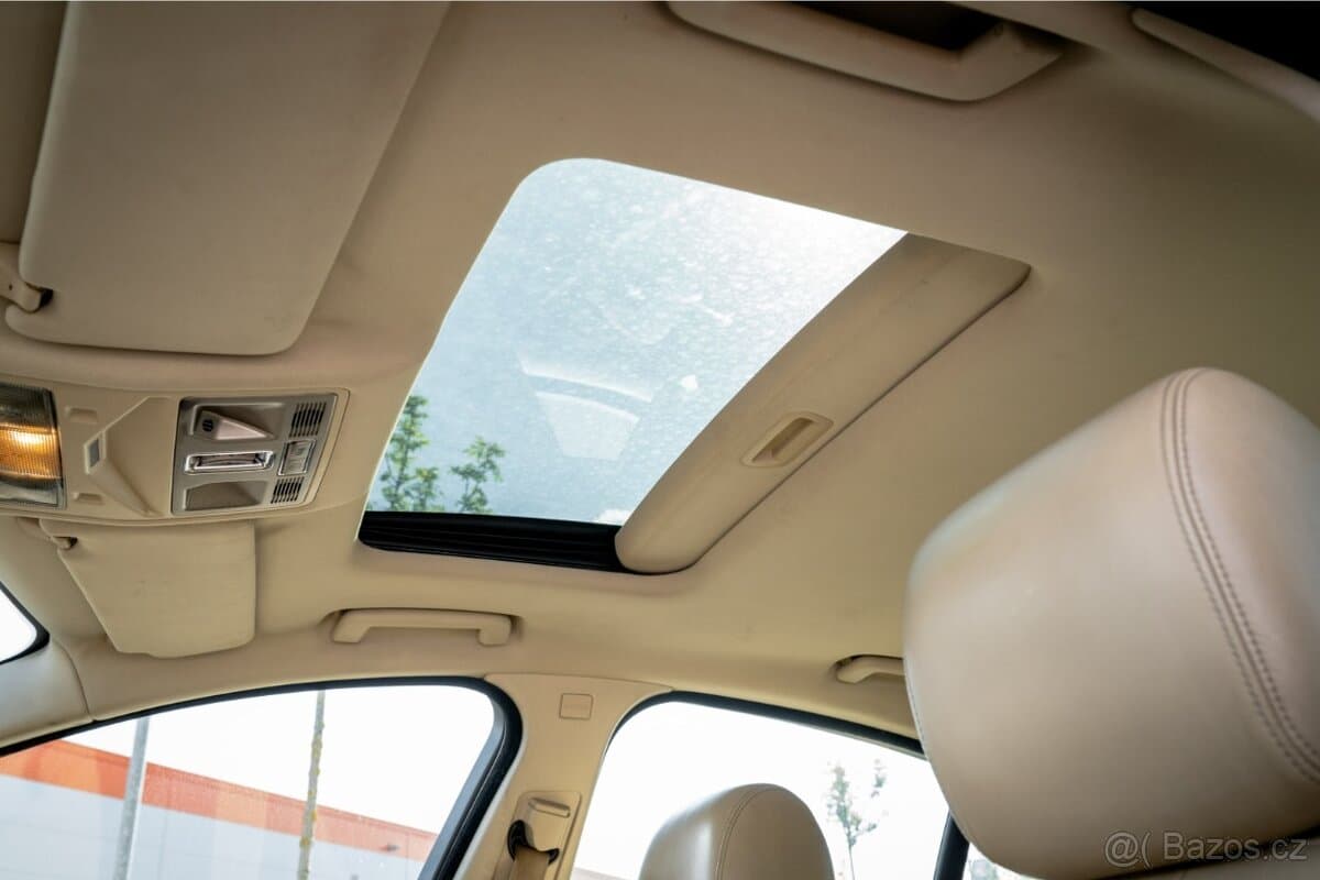2008 Jaguar XF - 15