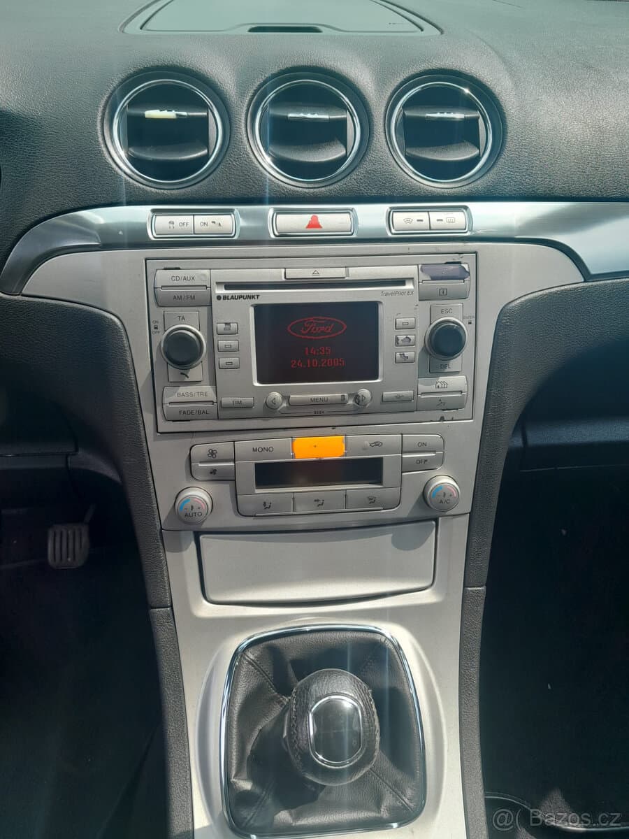 2007 Ford S-MAX - 15