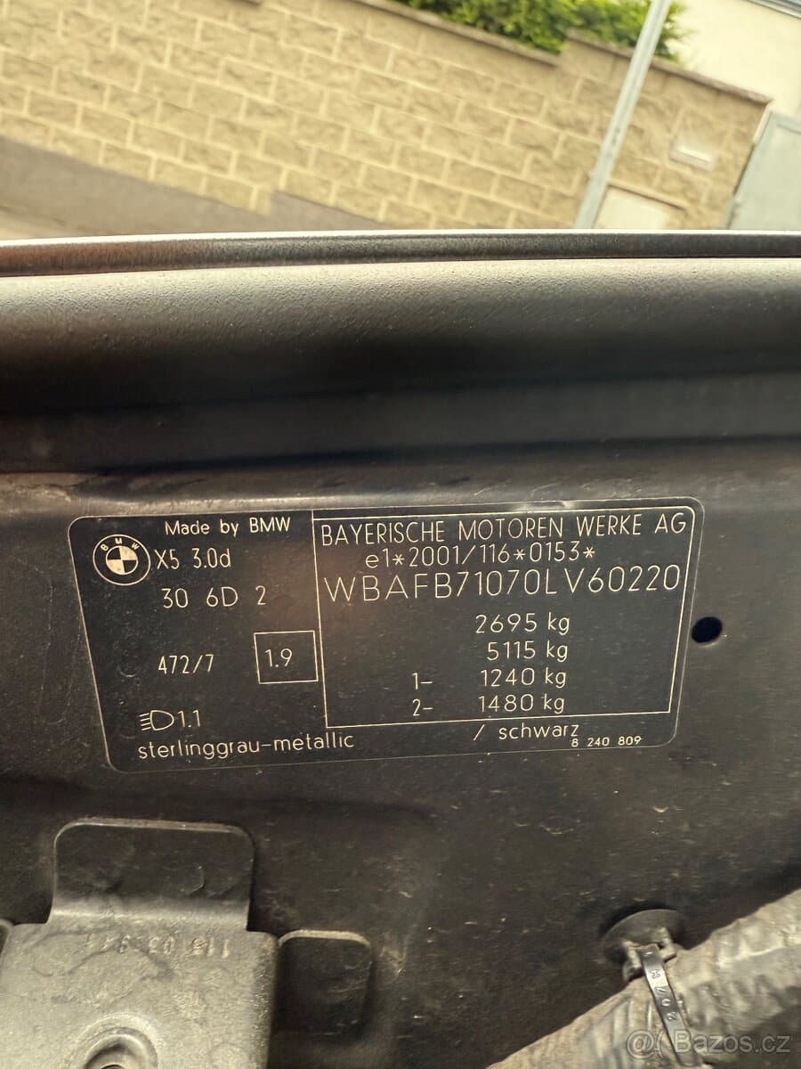 2004 BMW X5 - 15