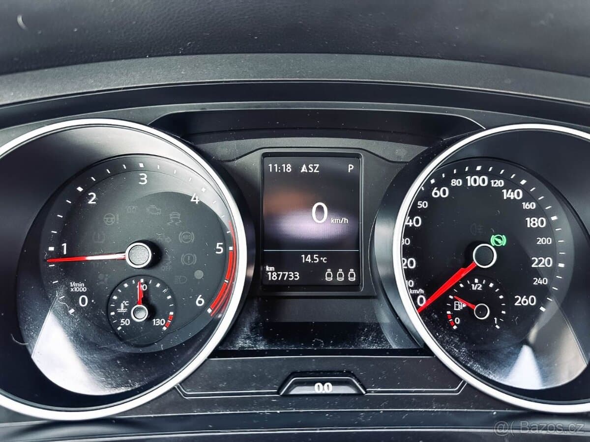 2016 Volkswagen TIGUAN - 15