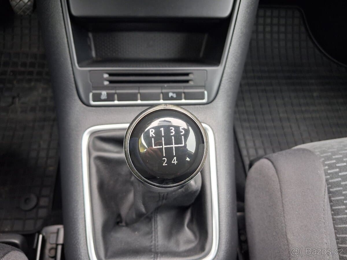 2013 Volkswagen GOLF - 15