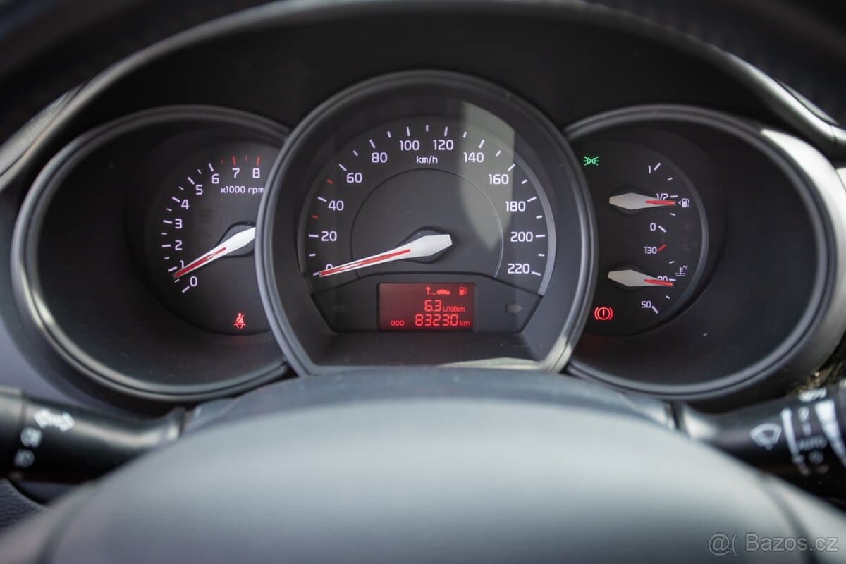 2016 Kia RIO - 15