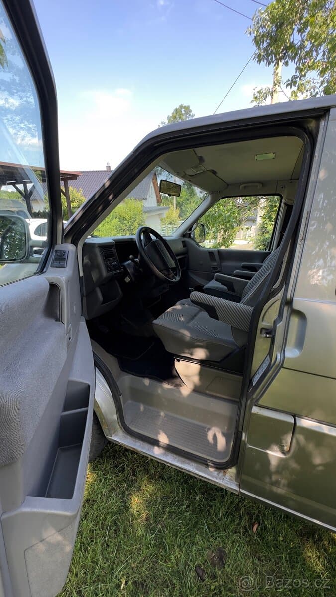 1997 Volkswagen MULTIVAN - 15