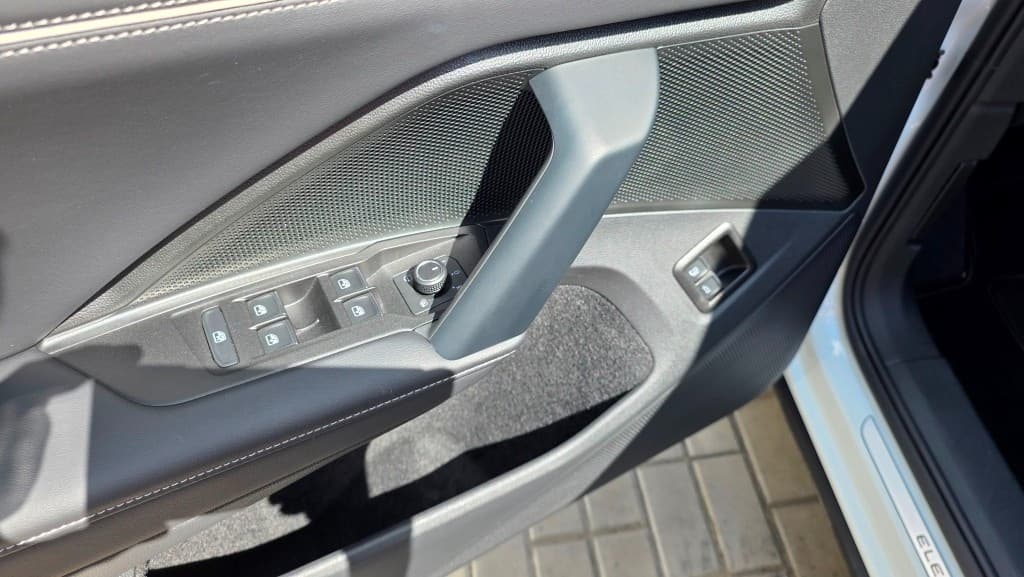 2025 Volkswagen TAYRON - 15