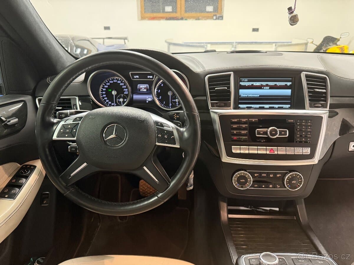 2015 Mercedes-Benz GL - 15