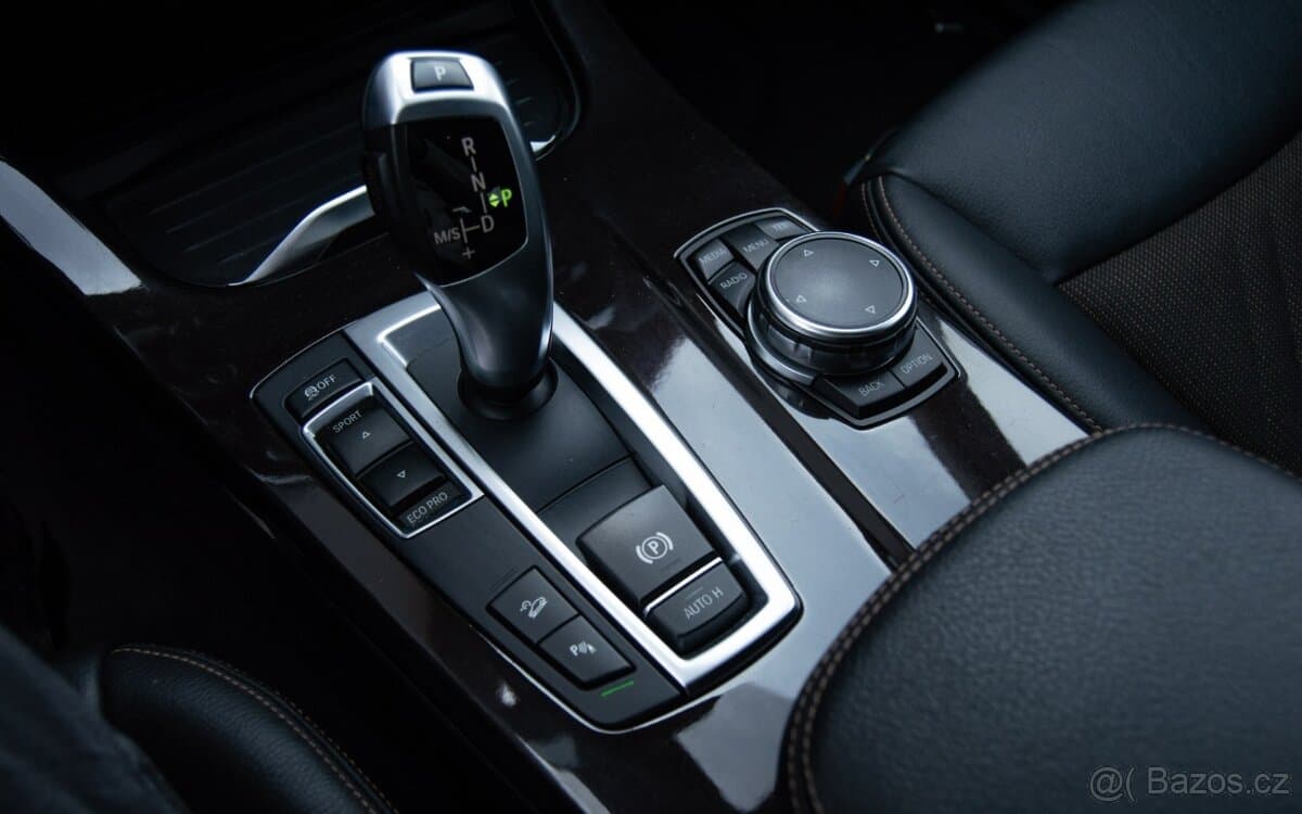 2015 BMW X4 - 15