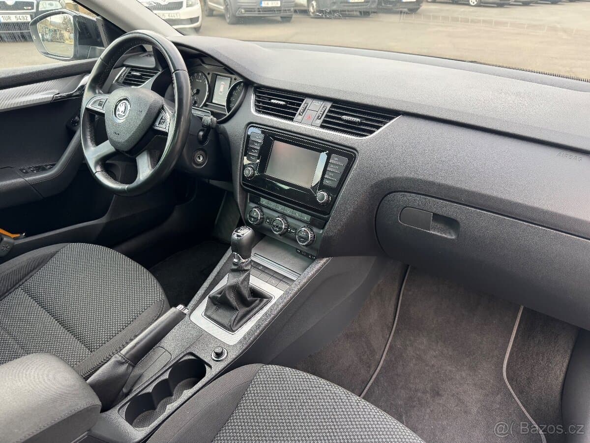 2015 Škoda OCTAVIA - 15