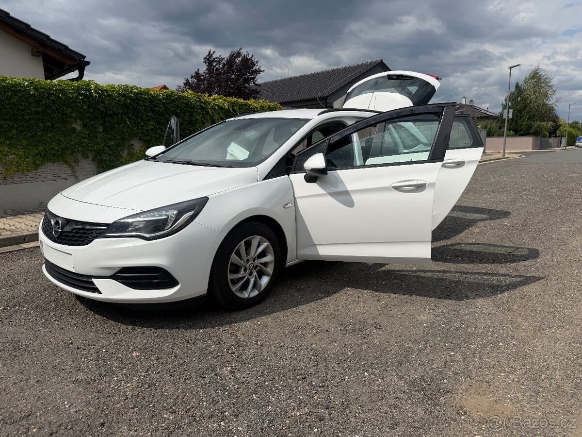 2020 Opel ASTRA - 15