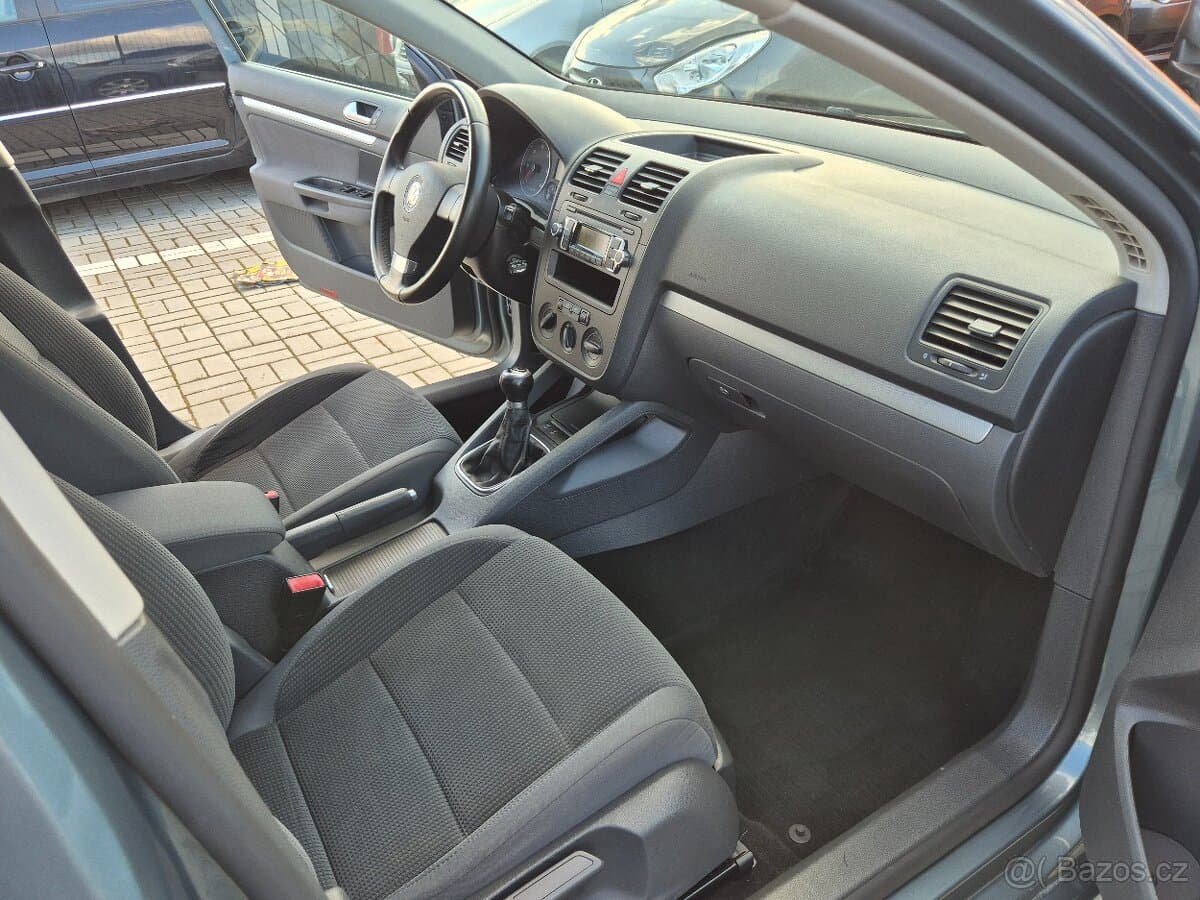 2009 Volkswagen GOLF - 15