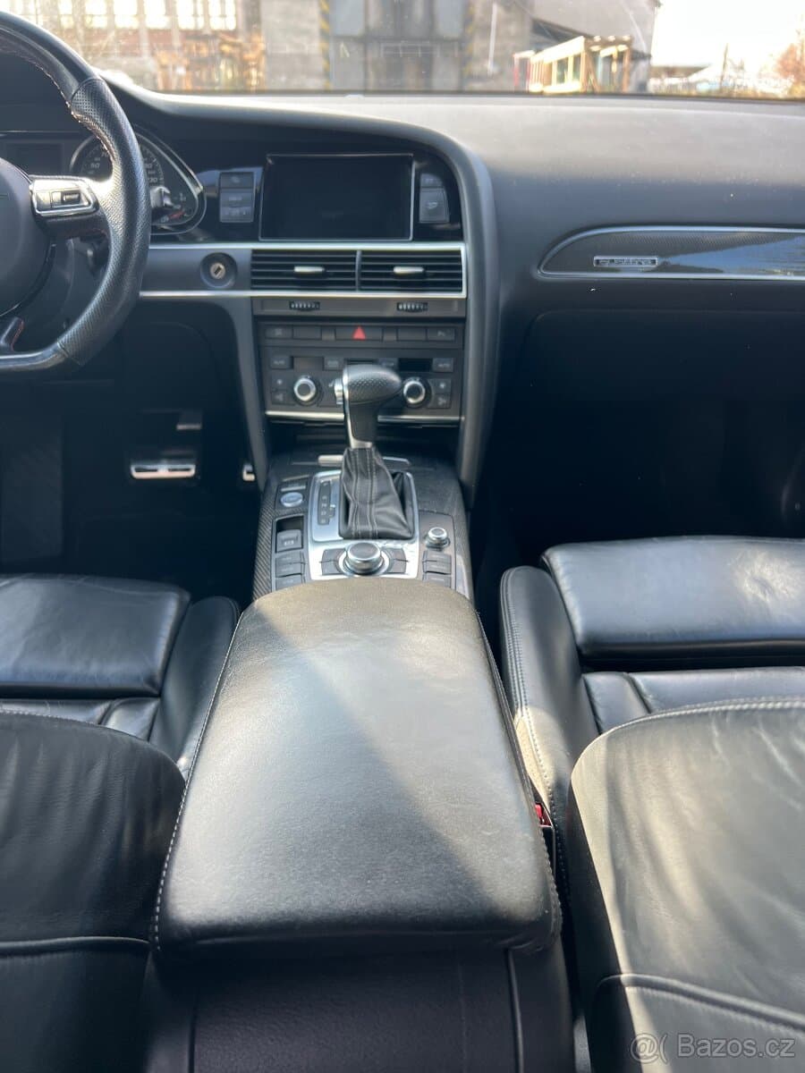 2006 Audi S6 - 15