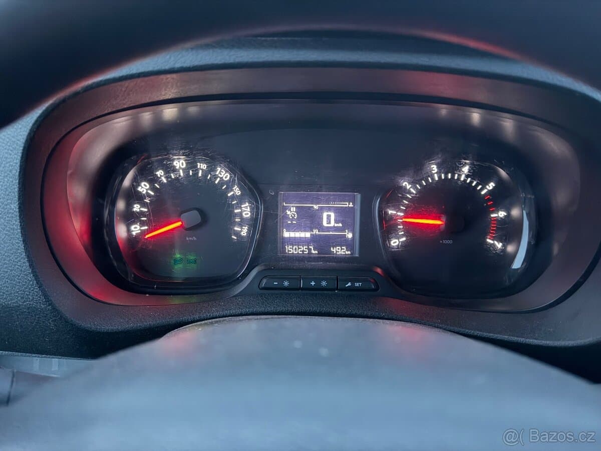 2017 Toyota PROACE - 15