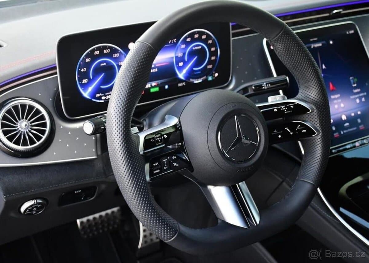 2025 Mercedes-Benz EQE - 15