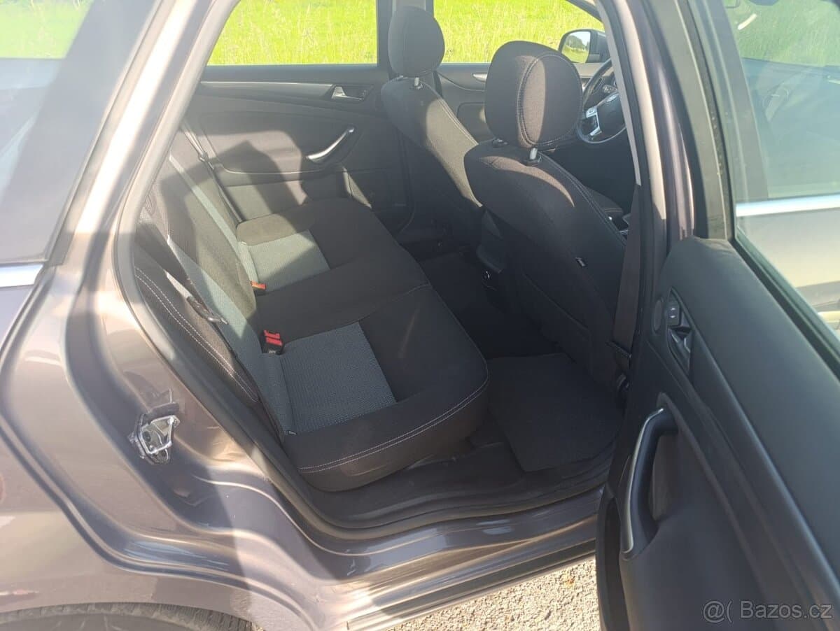 2013 Ford MONDEO - 15