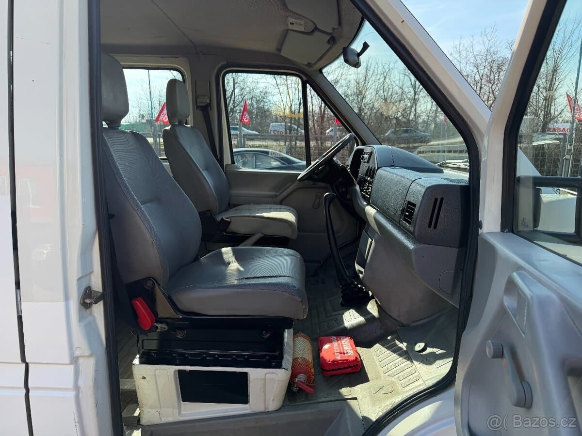 2003 Volkswagen MULTIVAN - 15