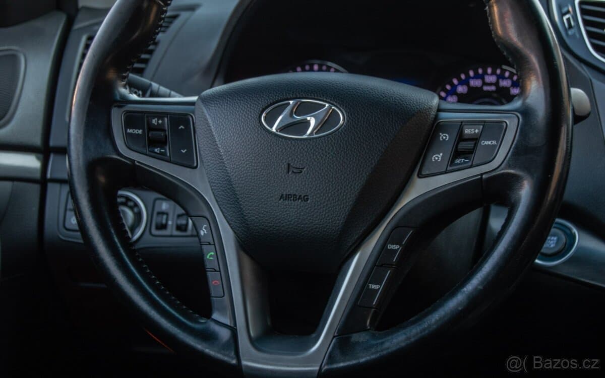 2011 Hyundai i40 - 15
