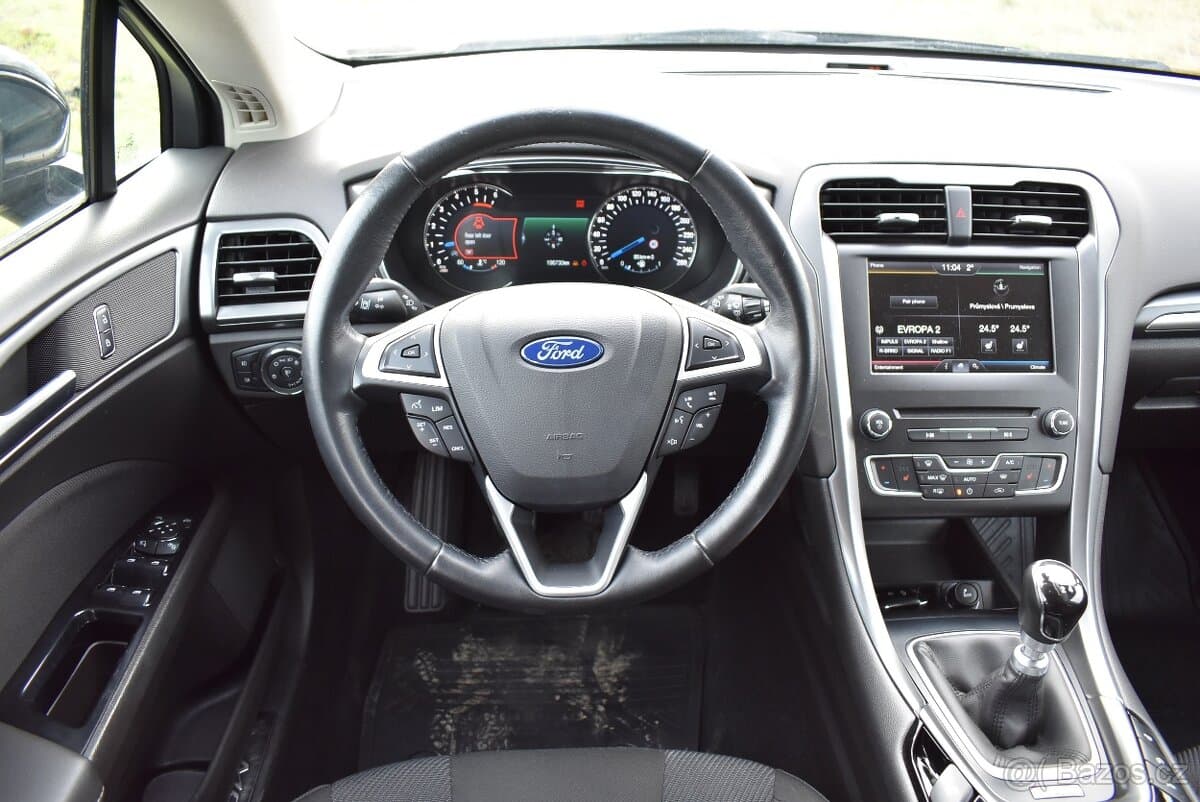 2015 Ford MONDEO - 15