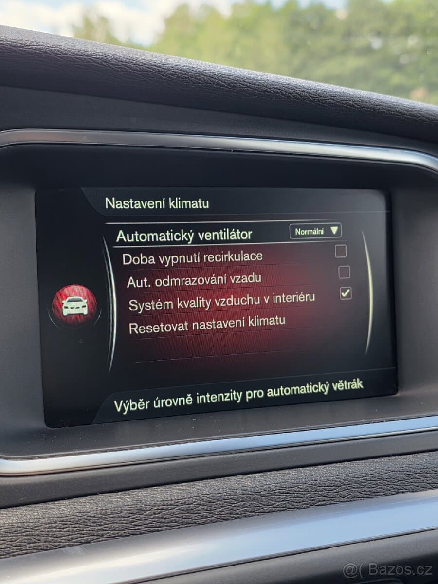 2014 Volvo V40 - 15