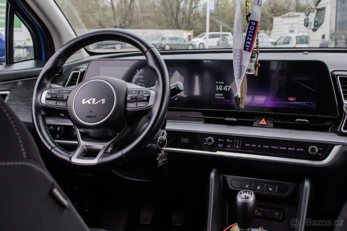 2022 Kia SPORTAGE - 15