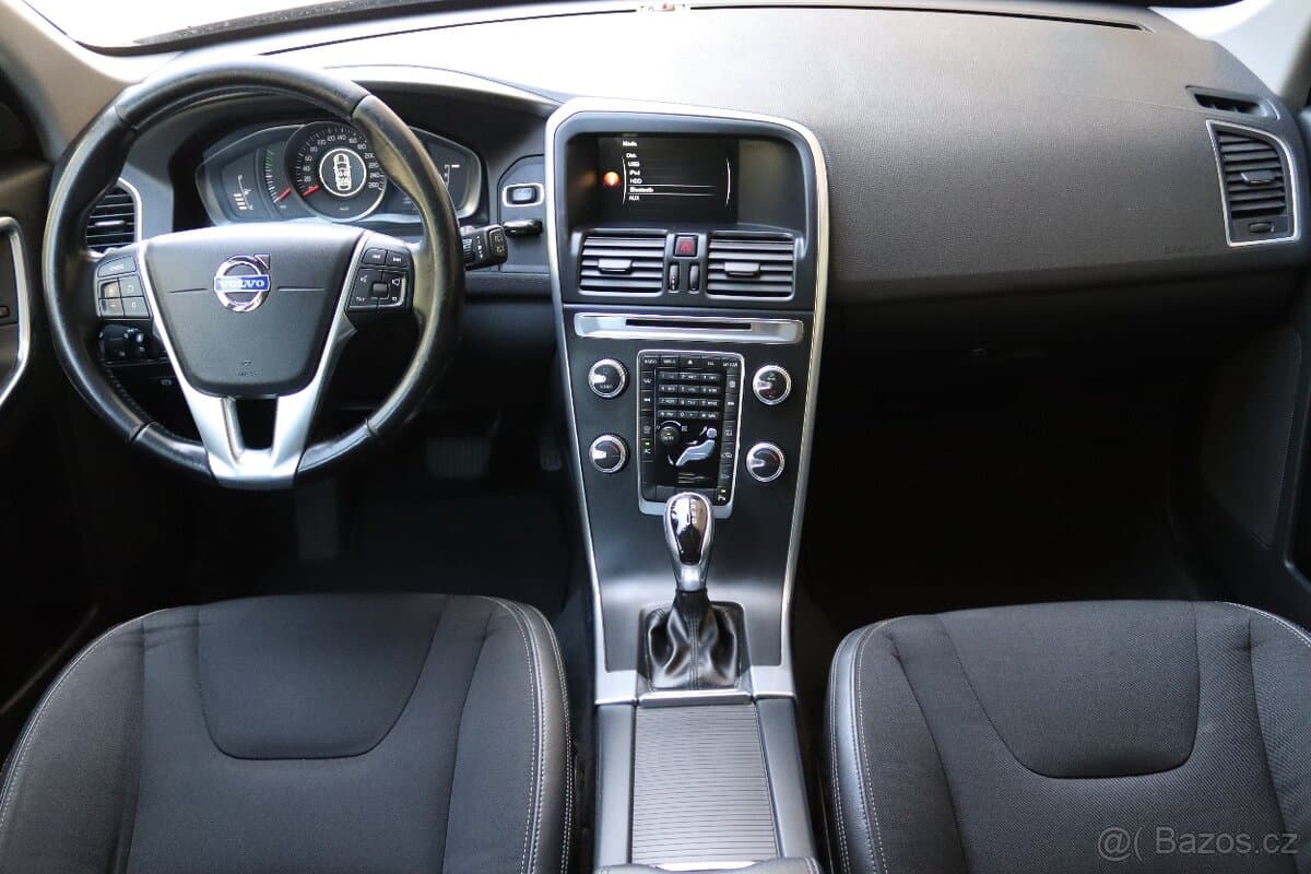 2015 Volvo XC60 - 15