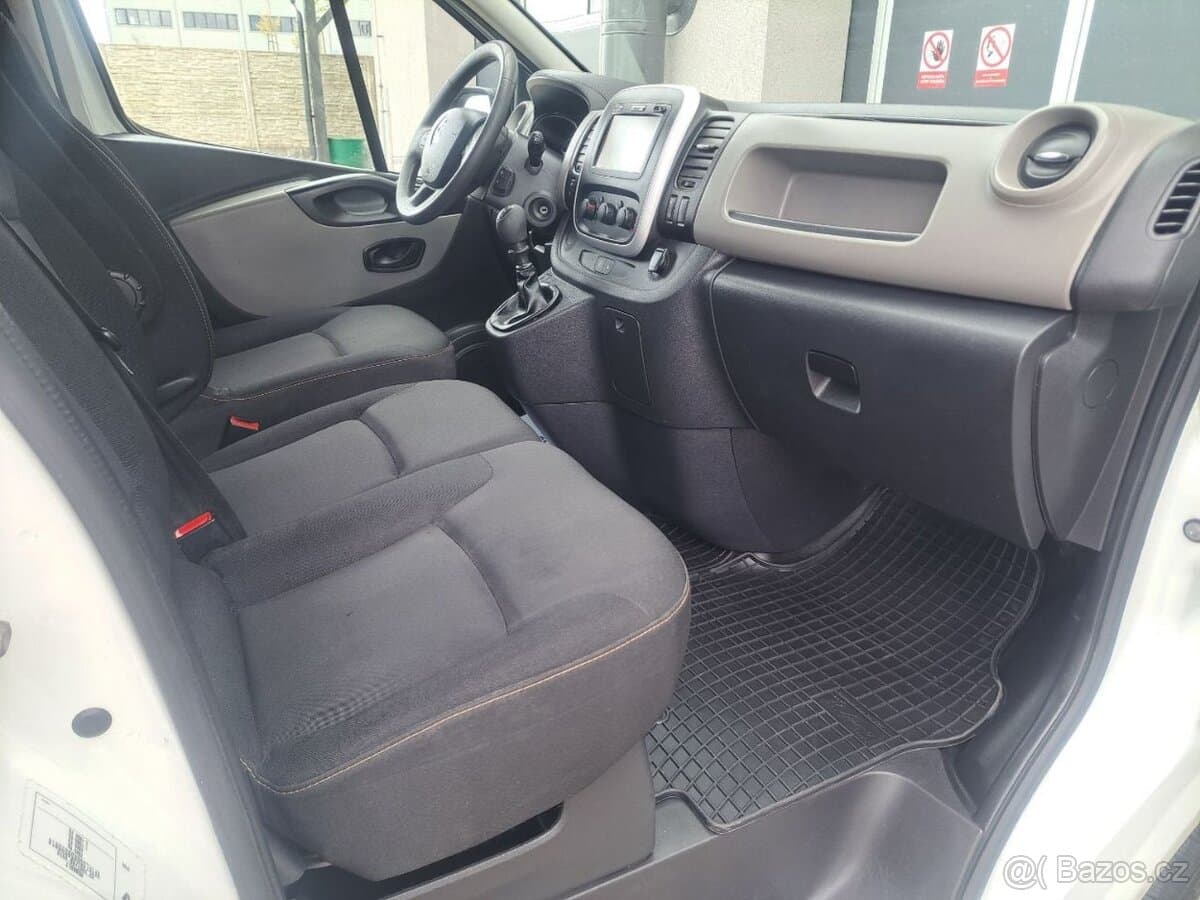 2018 Renault TRAFIC - 15