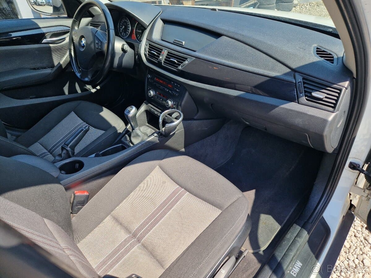2012 BMW X1 - 15