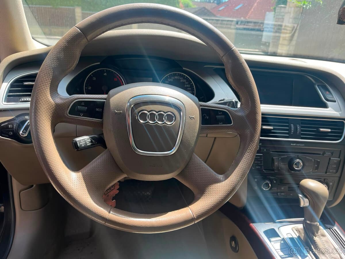 2010 Audi A4 - 15