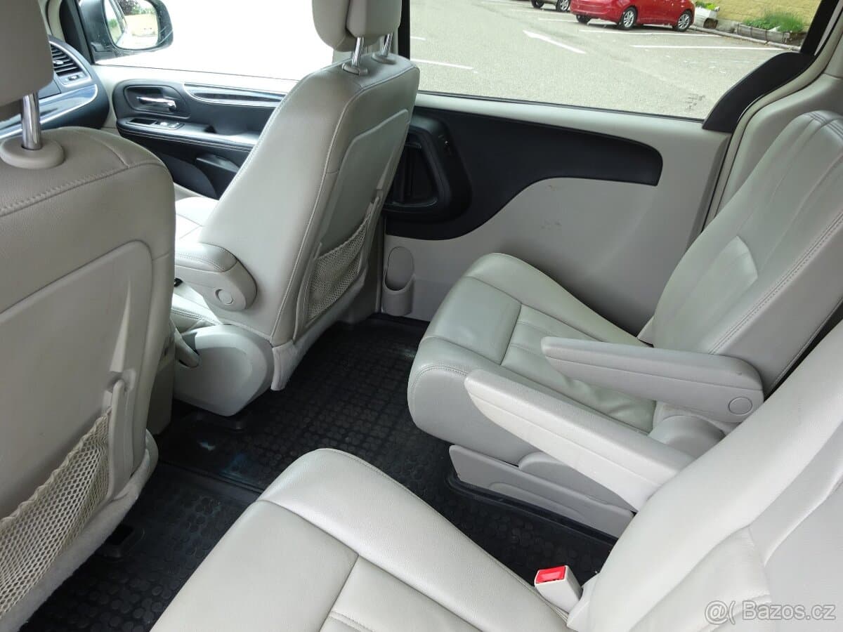 2013 Chrysler OSTATNÍ - 15