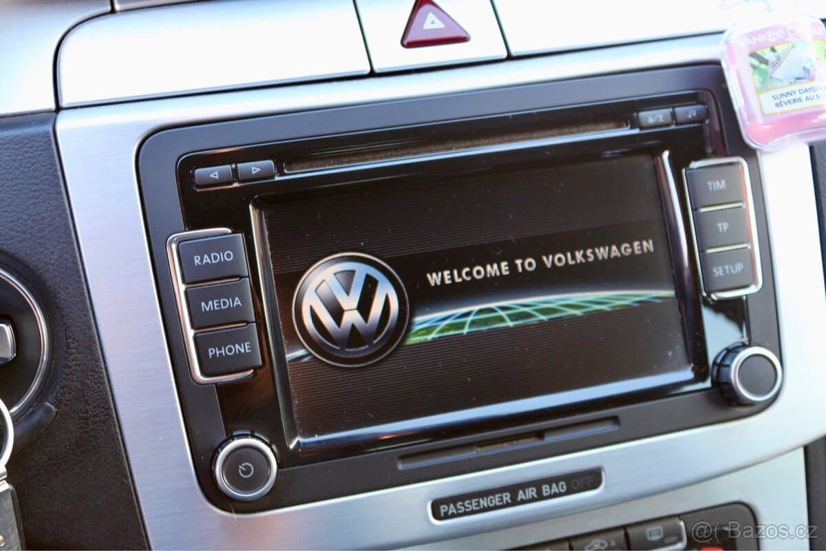2009 Volkswagen PASSAT CC - 15