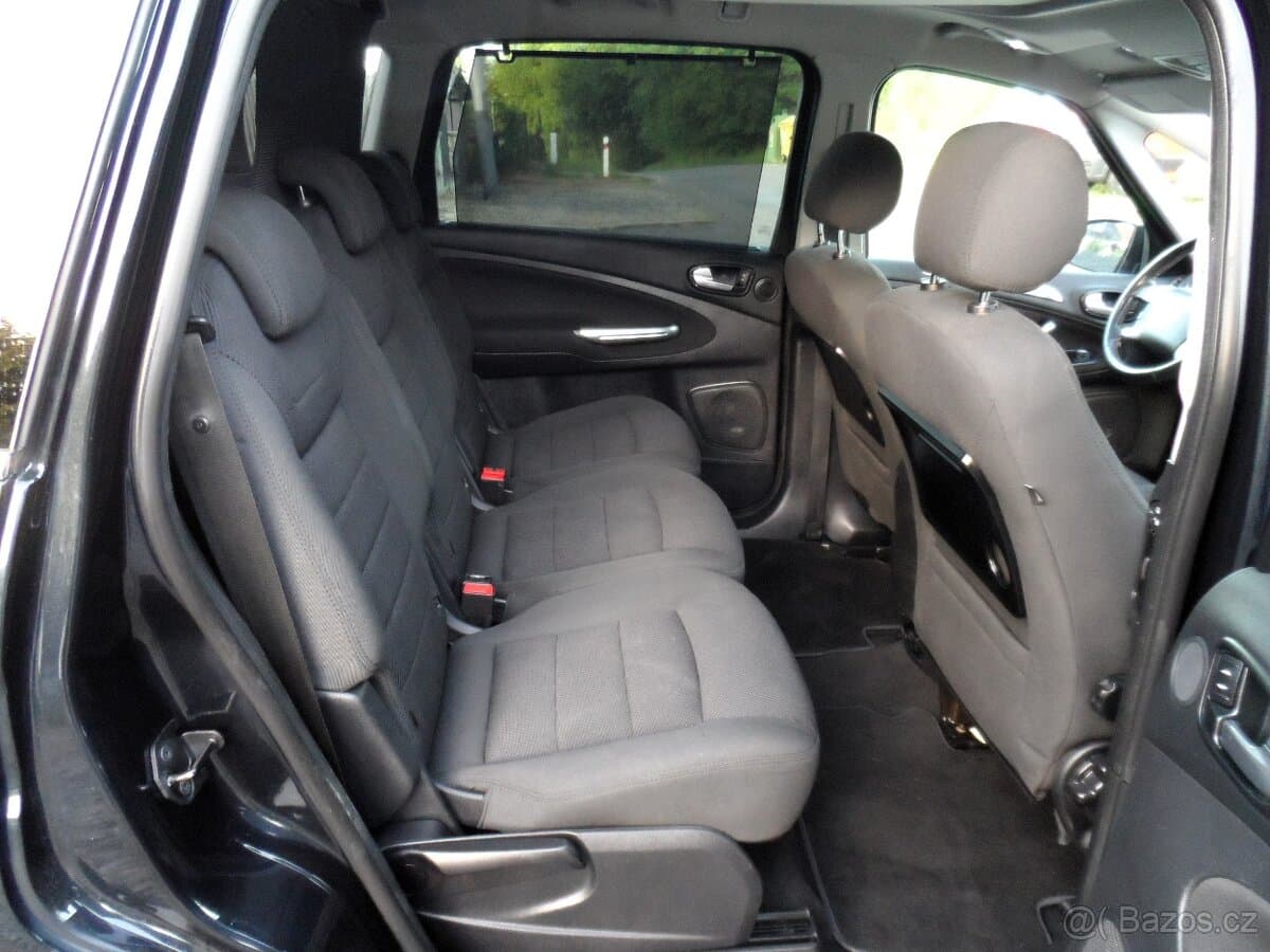 2011 Ford S-MAX - 15