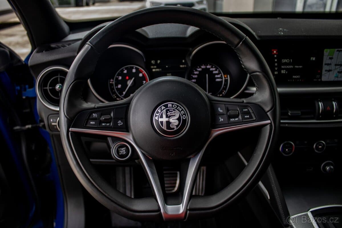 2019 Alfa Romeo STELVIO - 15