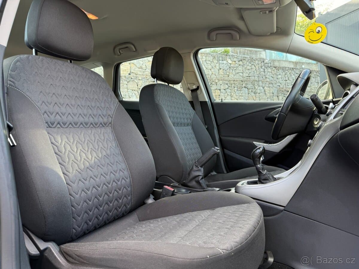 2013 Opel ASTRA - 15