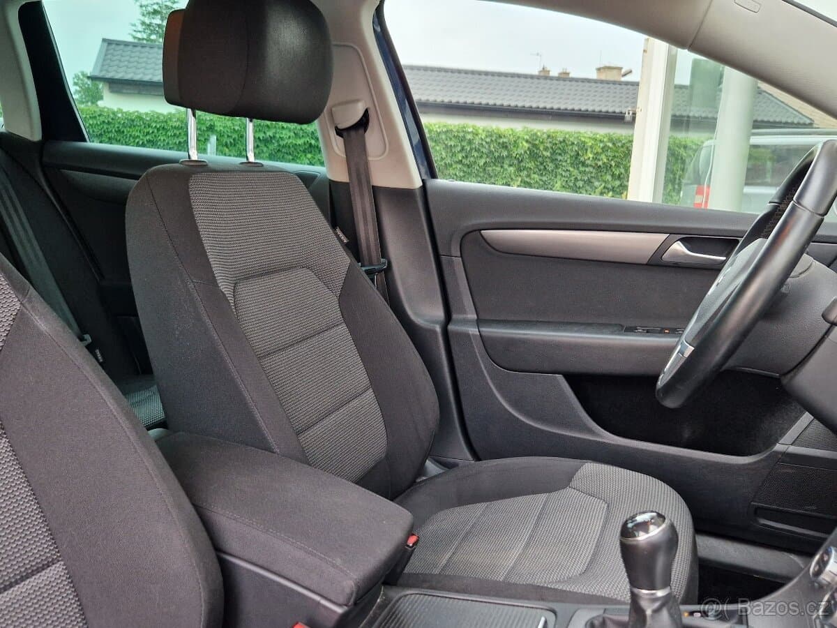 2013 Volkswagen PASSAT - 15